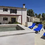 Landhaus Mit Schonen Blick Und Pool In Inca
