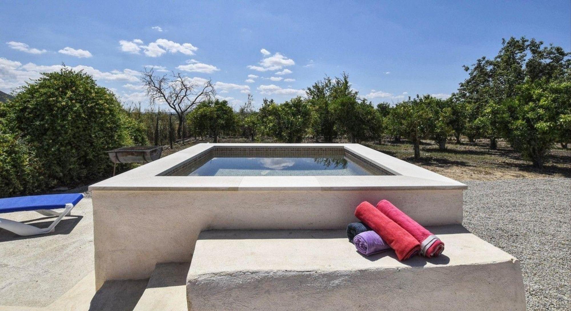Mit Schonen Blick Und Pool In Ferienhaus